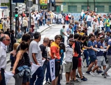 Βάσκοι σχημάτισαν αλυσίδα 202 χλμ για την ανεξαρτησία (φωτο)